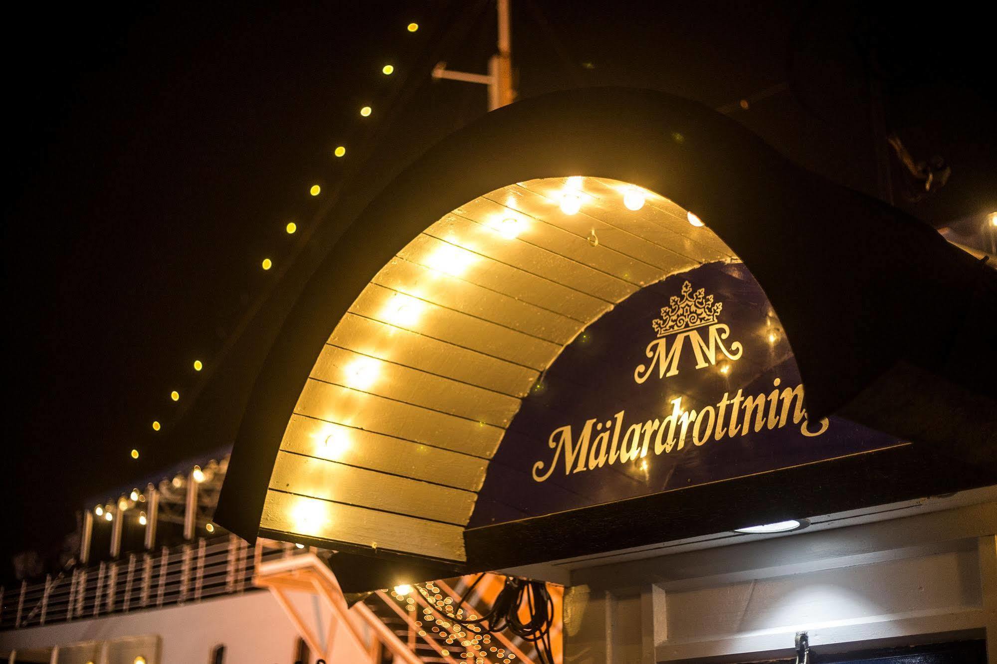 Mälardrottningen Yacht Hotel&restaurant Botel 3*