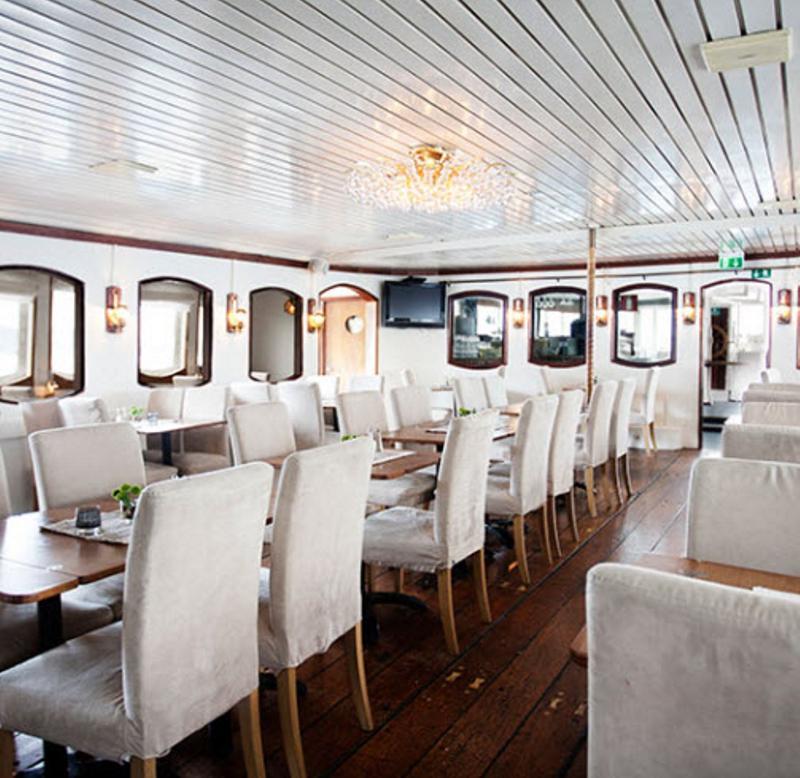 Mälardrottningen Yacht Hotel&restaurant Botel 3*