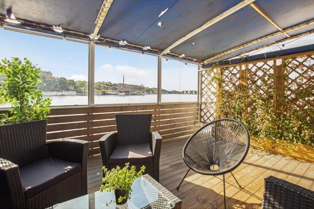 Bateau-hôtel Maelardrottningen Yacht 3*